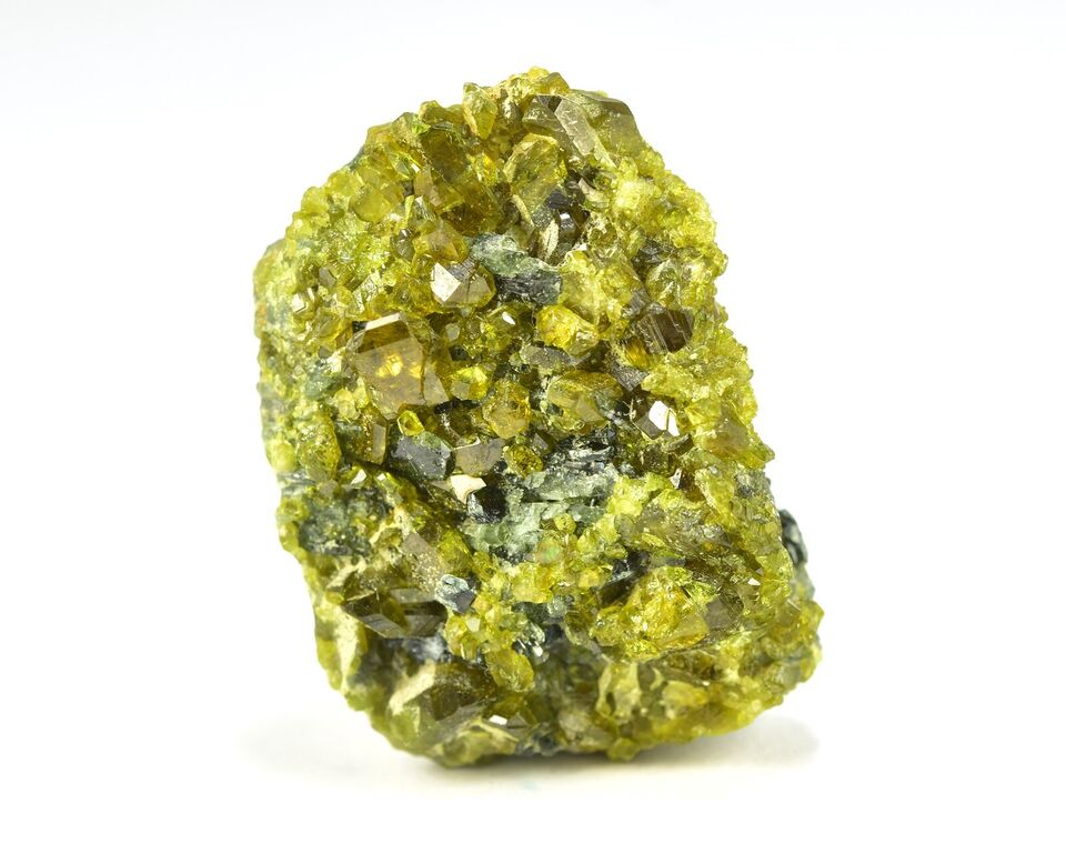 74 Carats Lustrous Top Quality Epidote Crystal From Pakistan